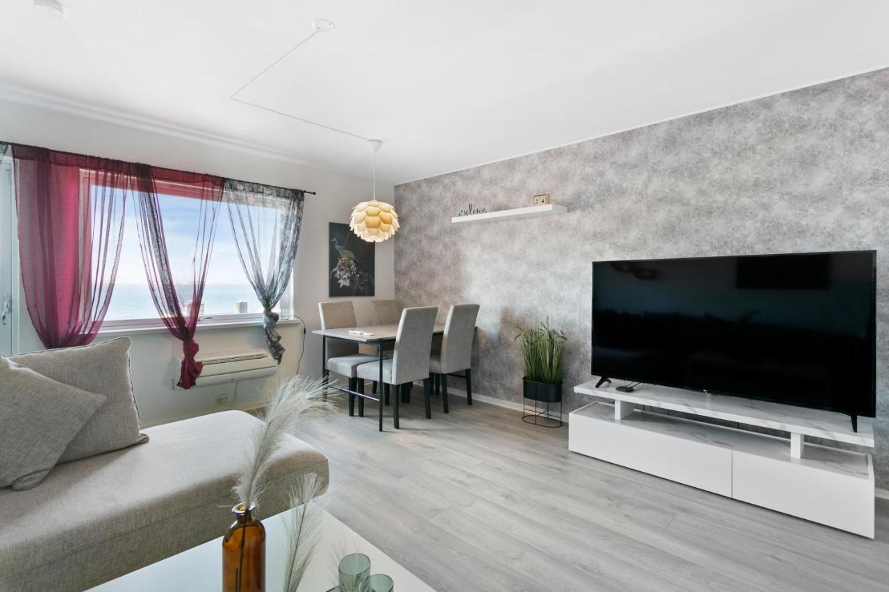 Sentrum Leilighet Ålesund Extérieur photo